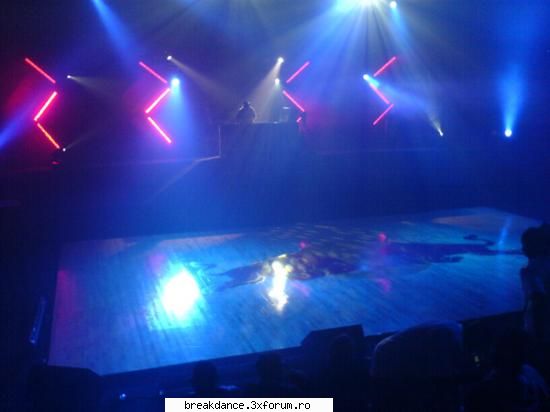 RED BULL BEAT BATTLE - resultz - the floooooorrrrrrrrrrrrrrrrrrrrrrrrrrrrr - Evenimente