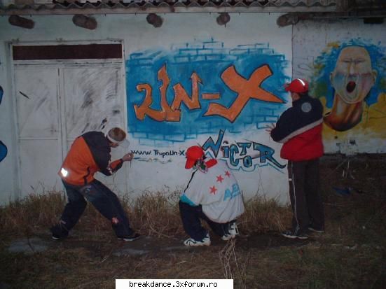 TRUPA UN-X - Un-X grafitul din vaslui - Trupe